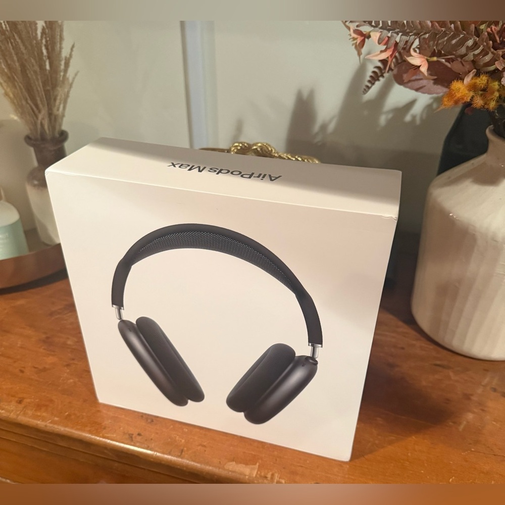 Apple AirPods Max Midnight Black USB-C – Noise Cancelling Headphones Sealed